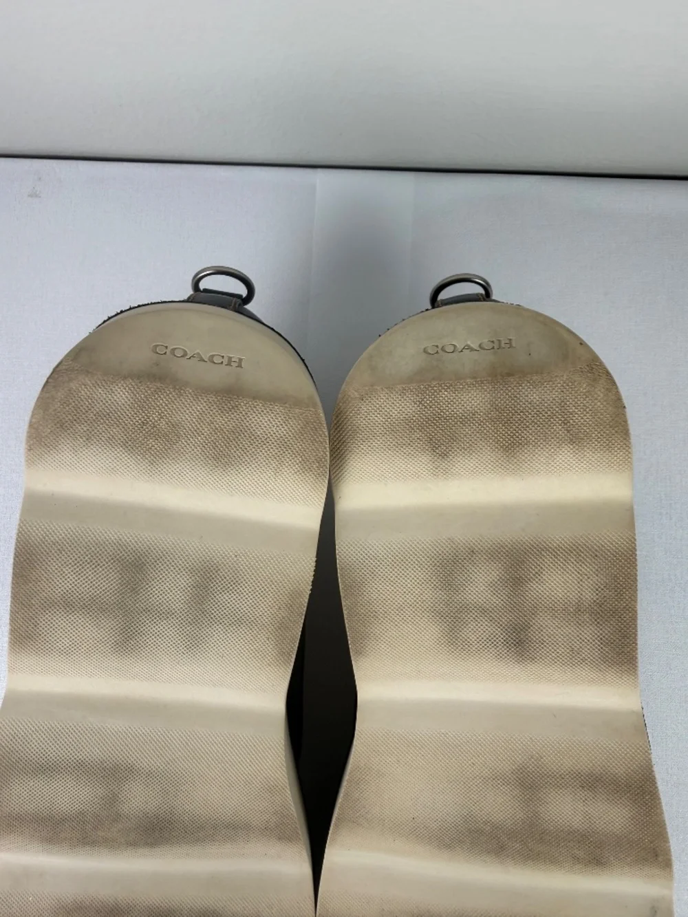 Men's Leather Vintage Coach Shoes - Picture 12 of 12